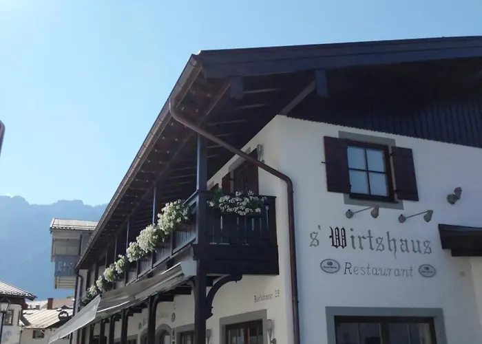 Hotel S'wirtshaus & Restaurant Oberammergau